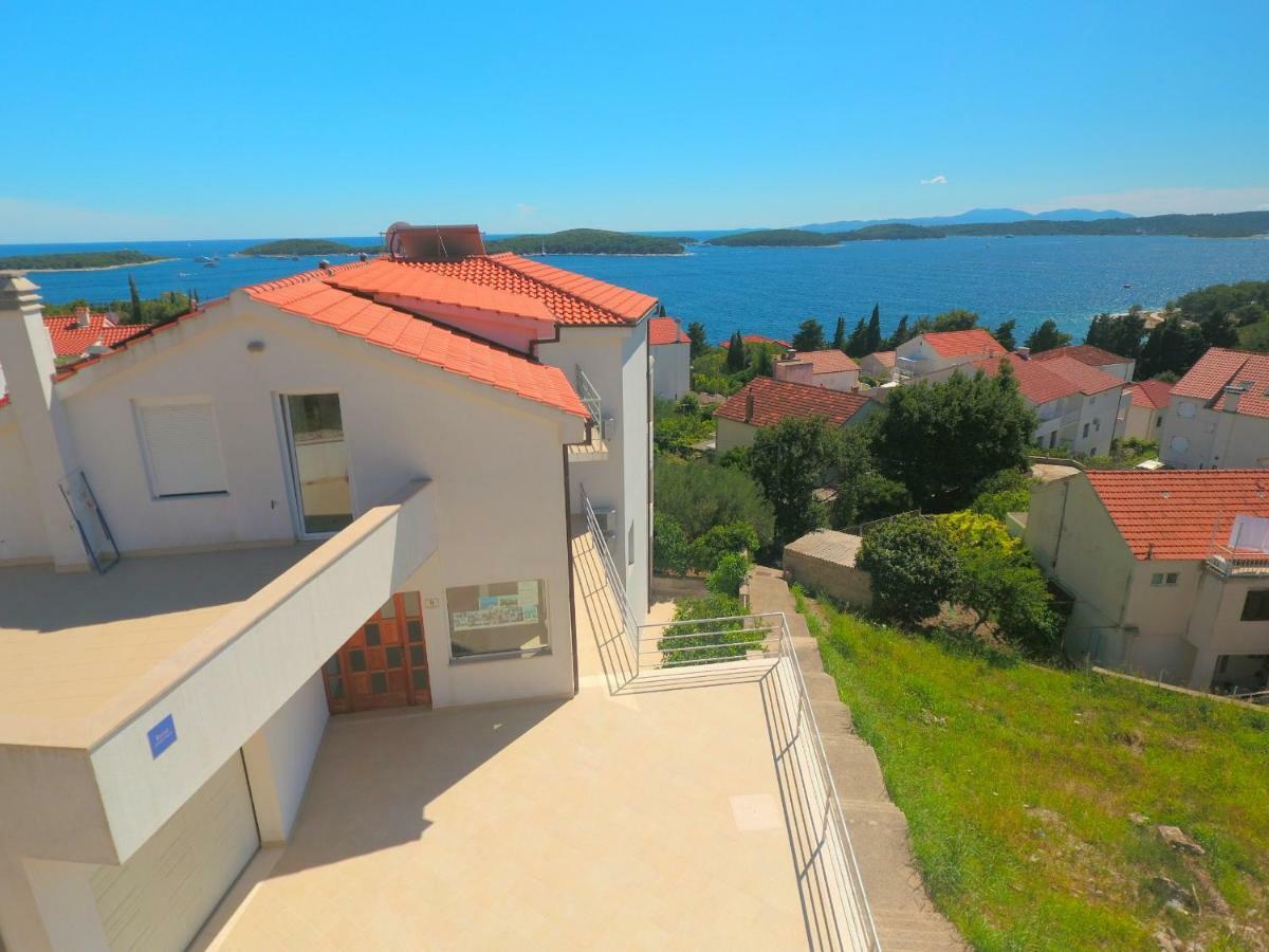 Villa Lucija Hvar Town Eksteriør billede